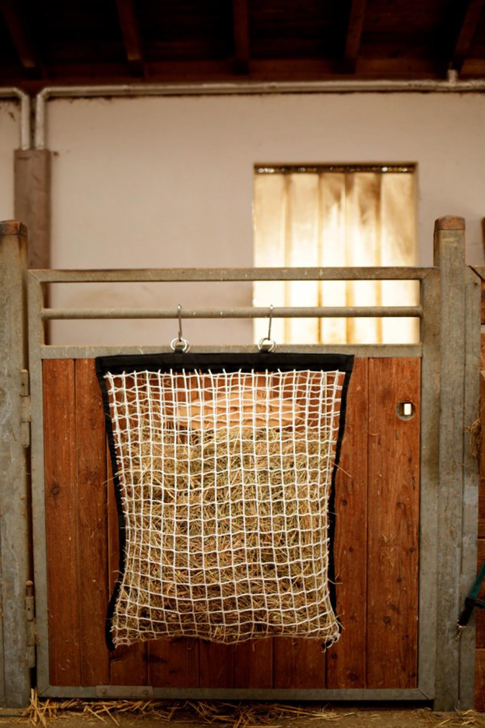 Kerbl Hay net with filling aid, 83x83 cm (3x3cm) Horse Feeders & Waterers