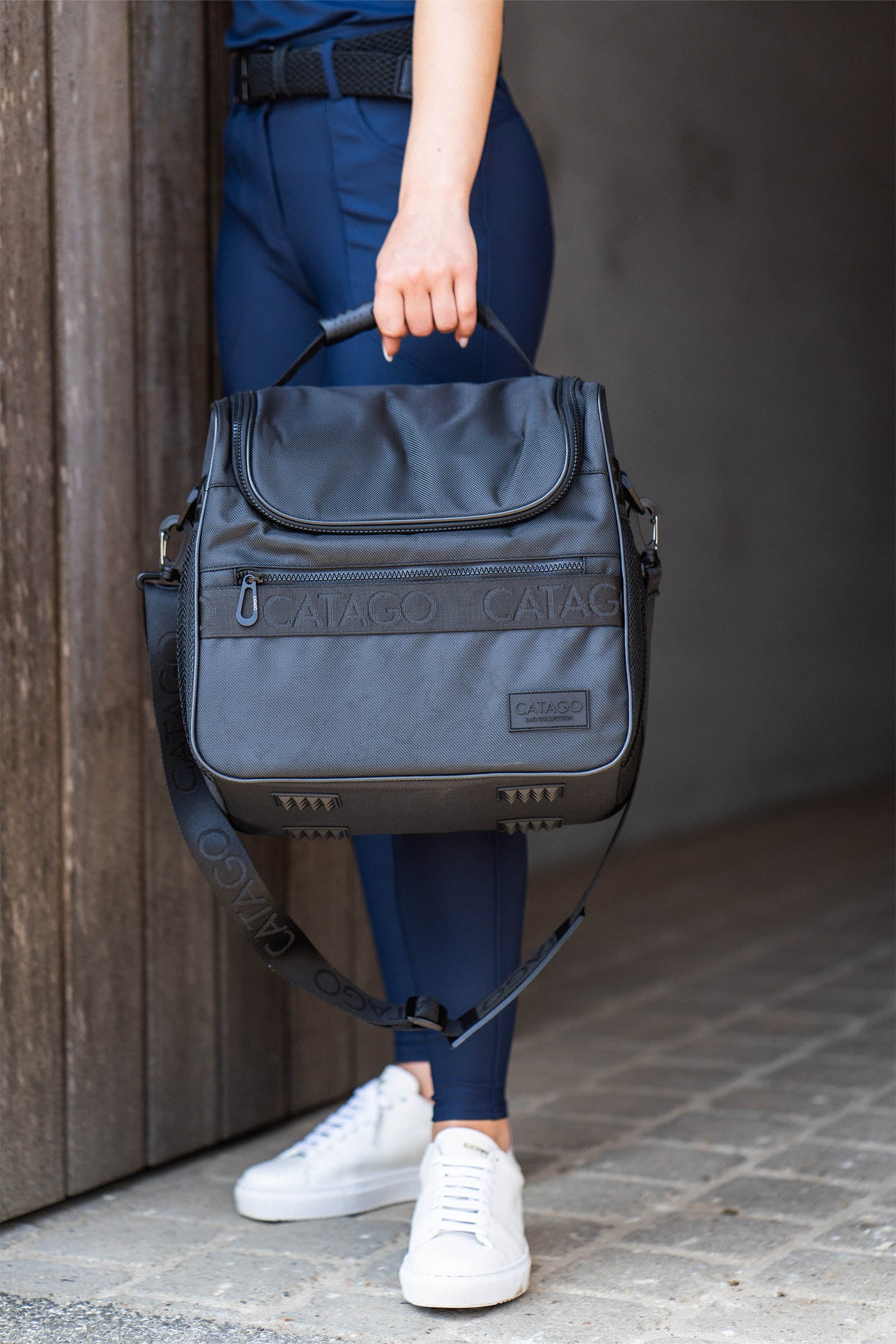 Catago Small Grooming Bag Accessories