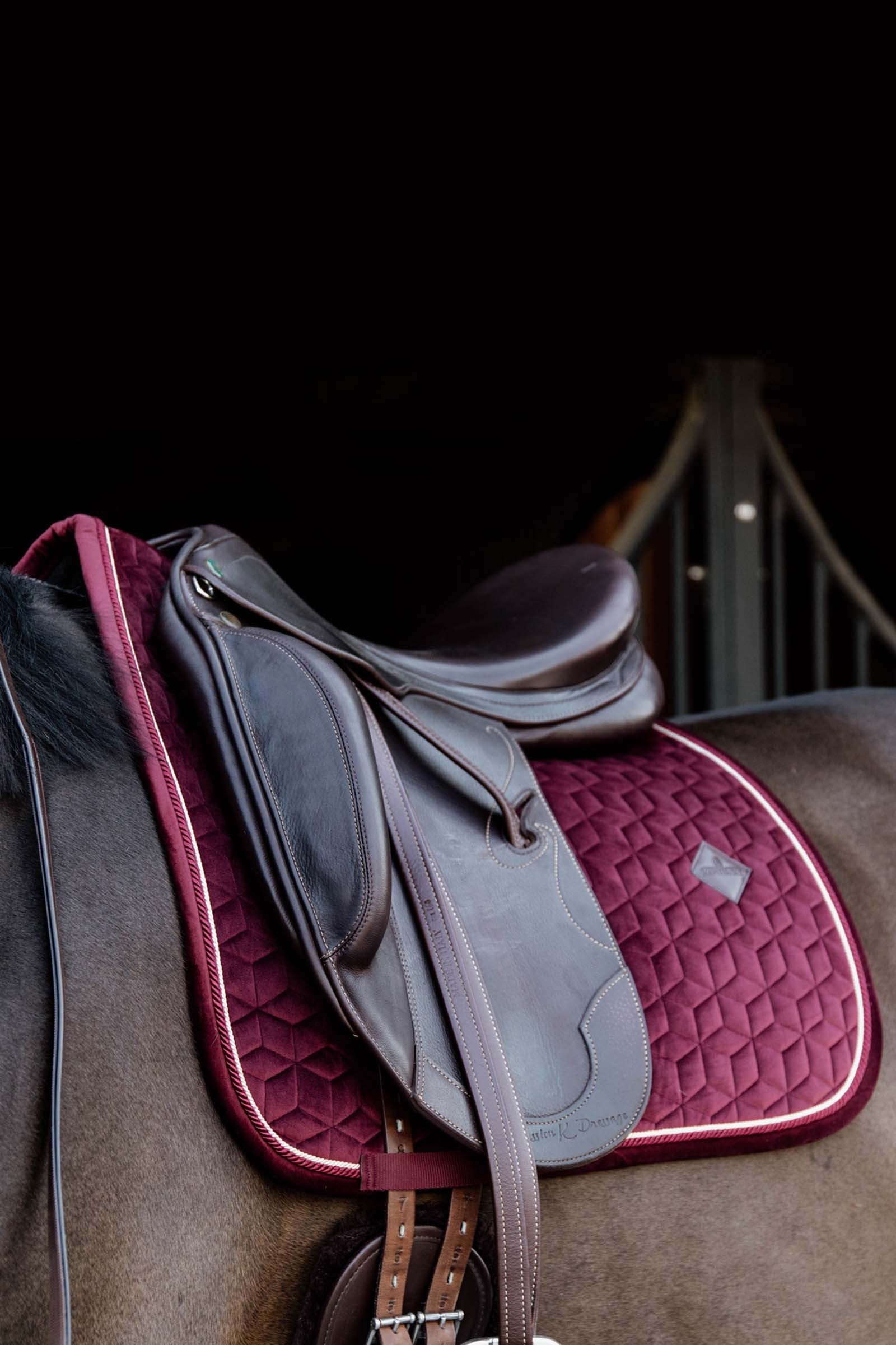 Kentucky Horsewear Velvet Dressage Saddle Pad Saddle Pads