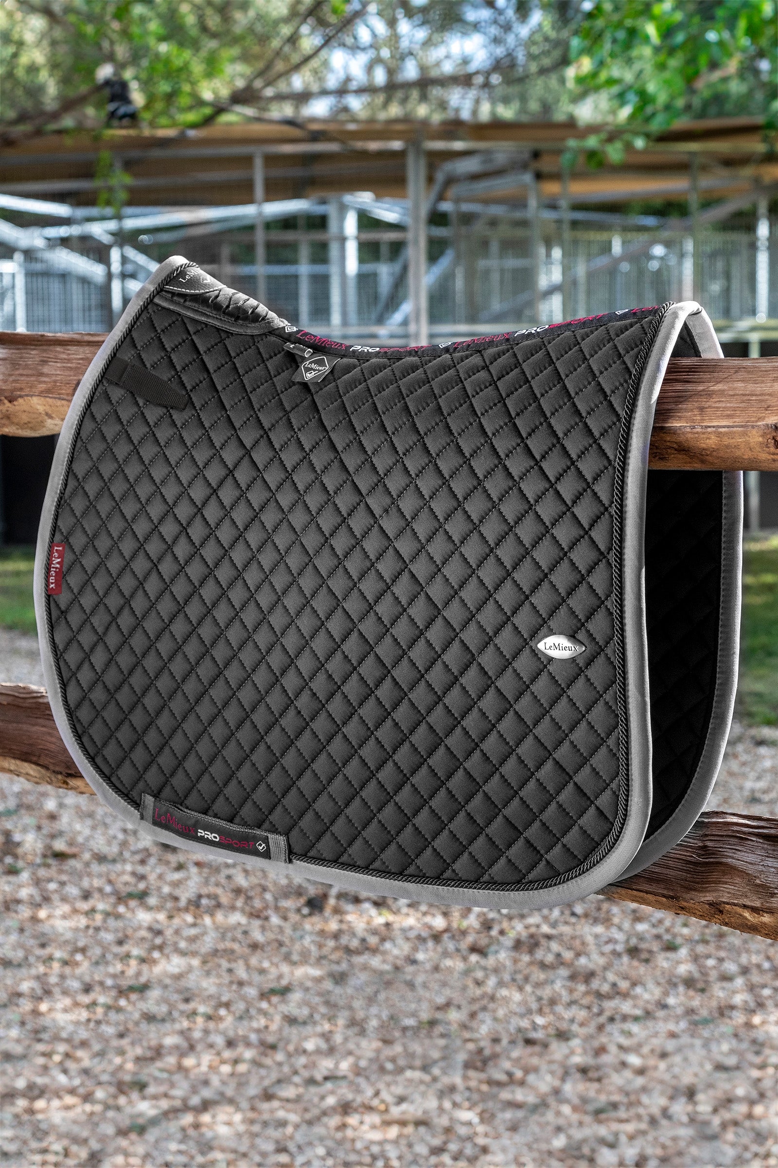 LeMieux LeNieux Wither Relief Mesh Jumping Pad Saddle Pads