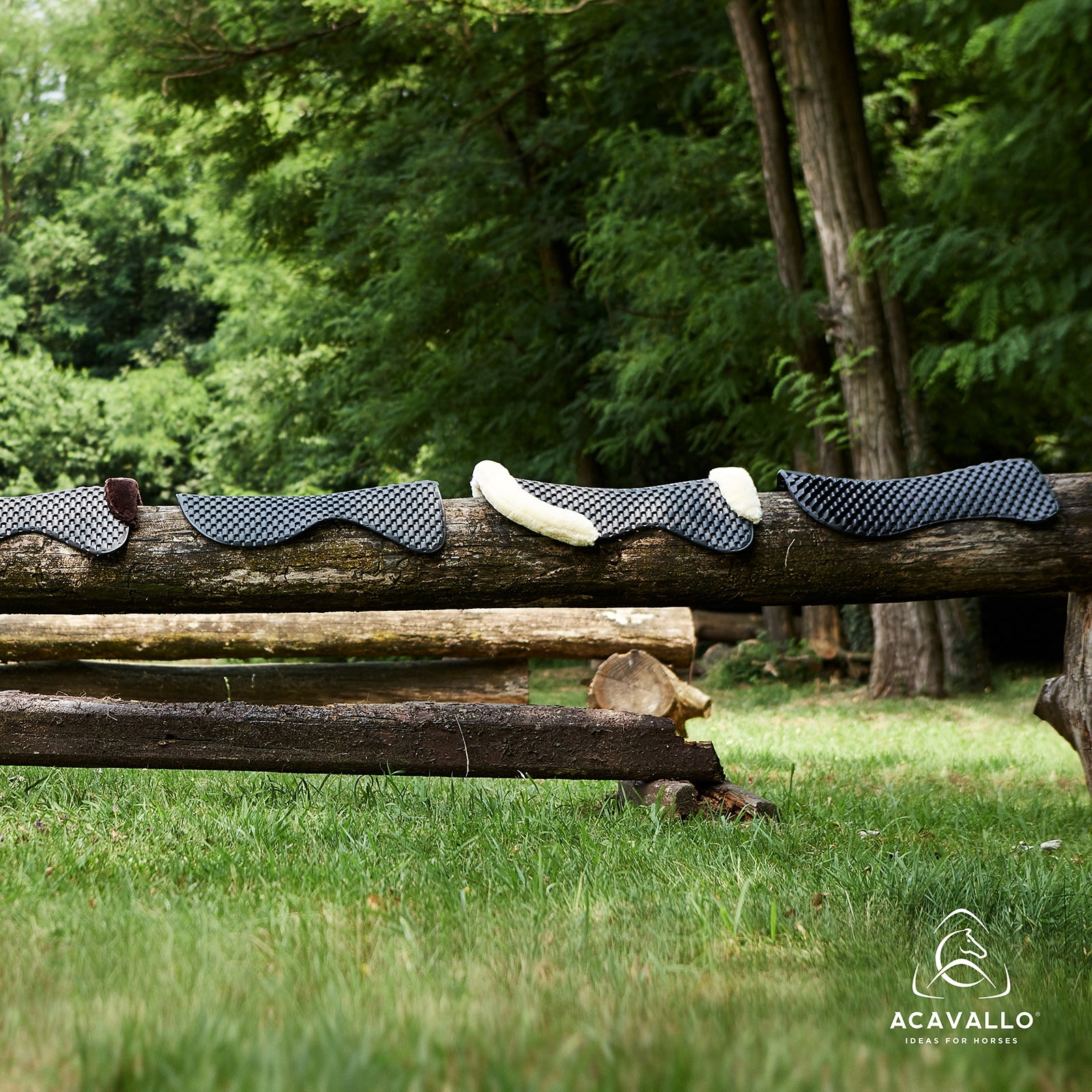 Acavallo Piuma Feather Light Pad & Front Riser Saddle Pads