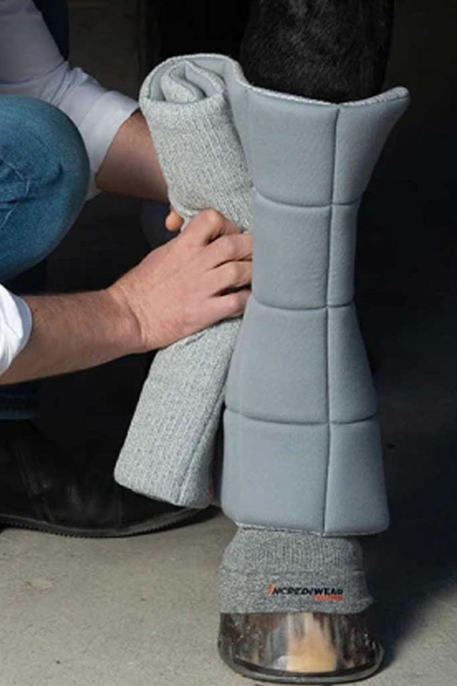 Incrediwear Equine Circulation Standing Wraps 30cm (Pair) Leg Protection & Hoof Protection for Horses