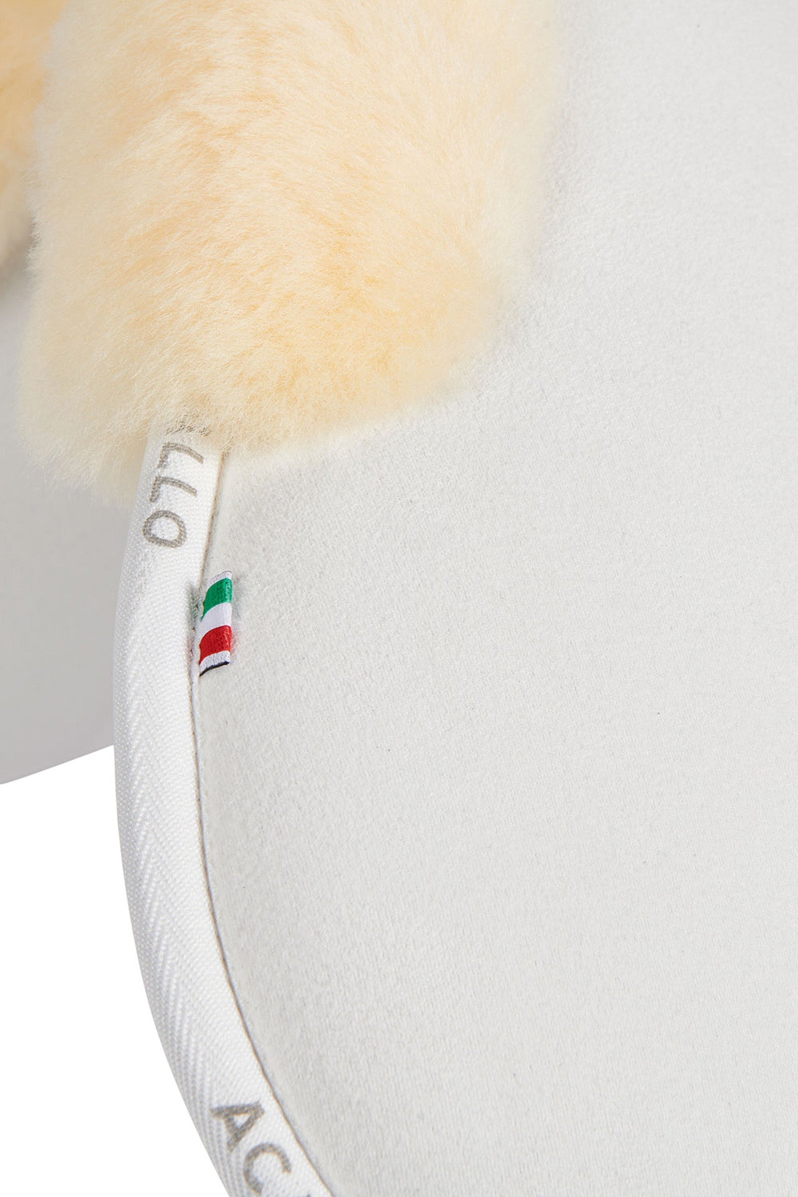 Acavallo Close Contact Memory Foam Halfpad with Sheepskin Saddle Pads