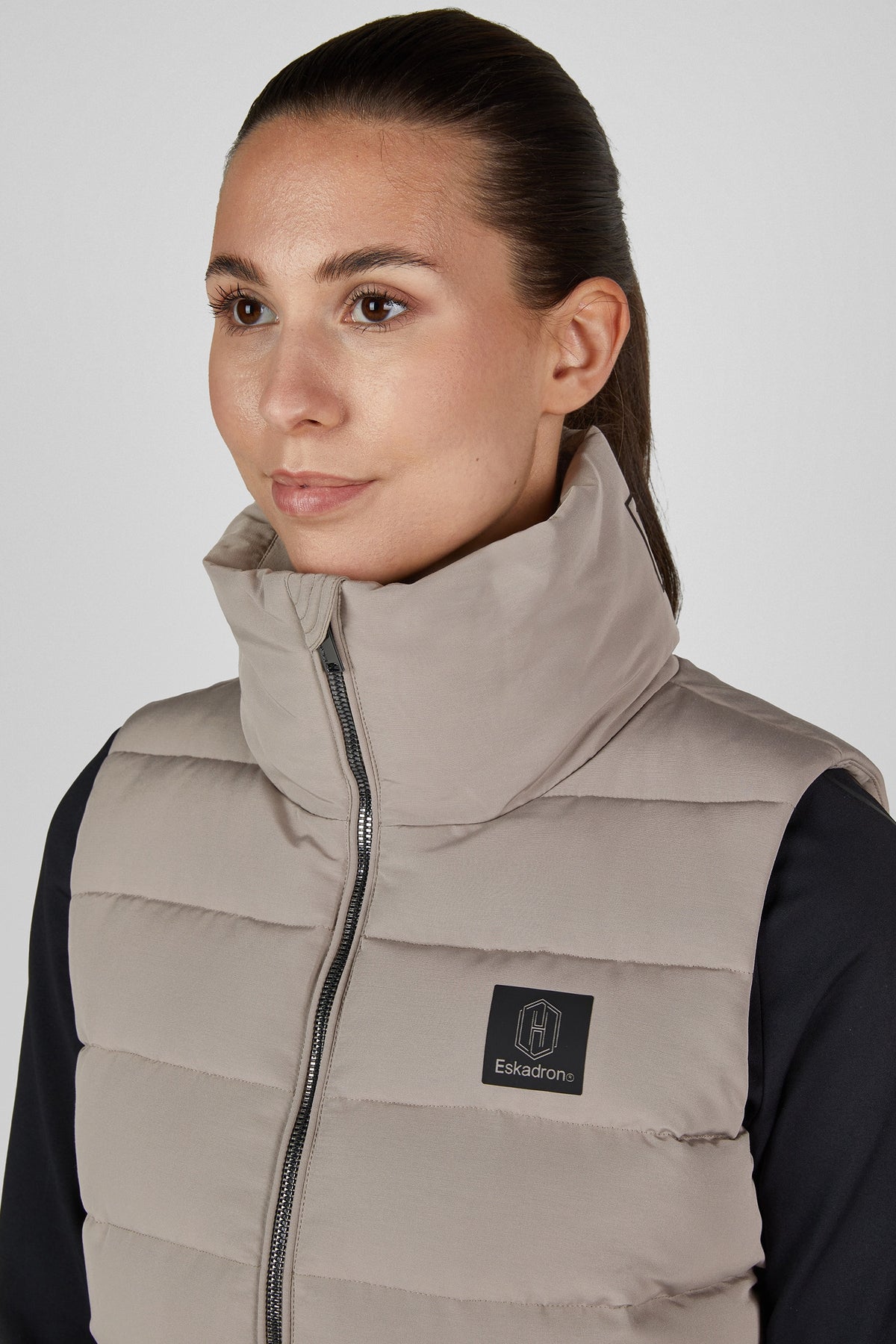Eskadron Heritage 26/27 Womens Quilt Waistcoat Women’s Riding Clothing