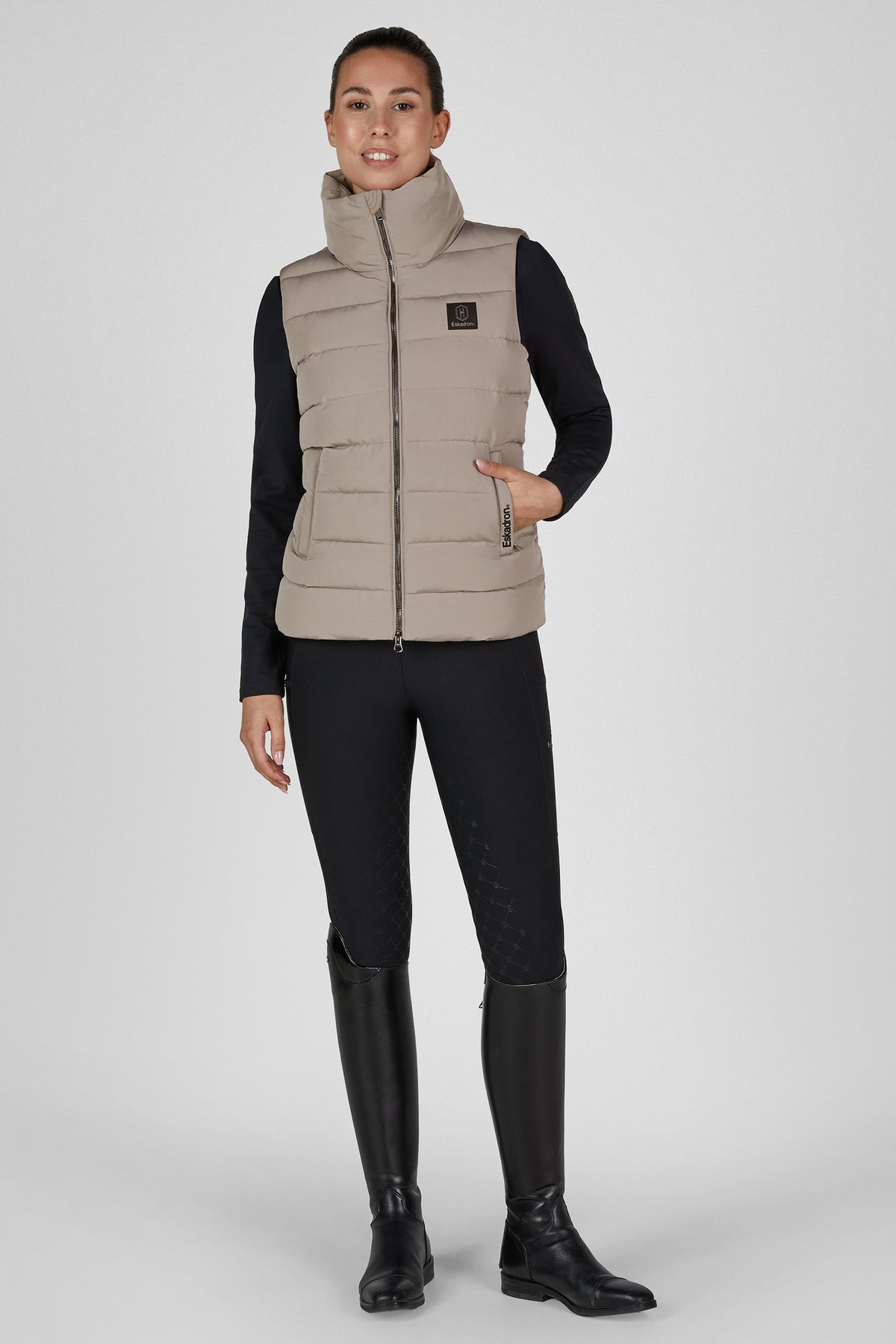 Eskadron Heritage 26/27 Womens Quilt Waistcoat Women’s Riding Clothing