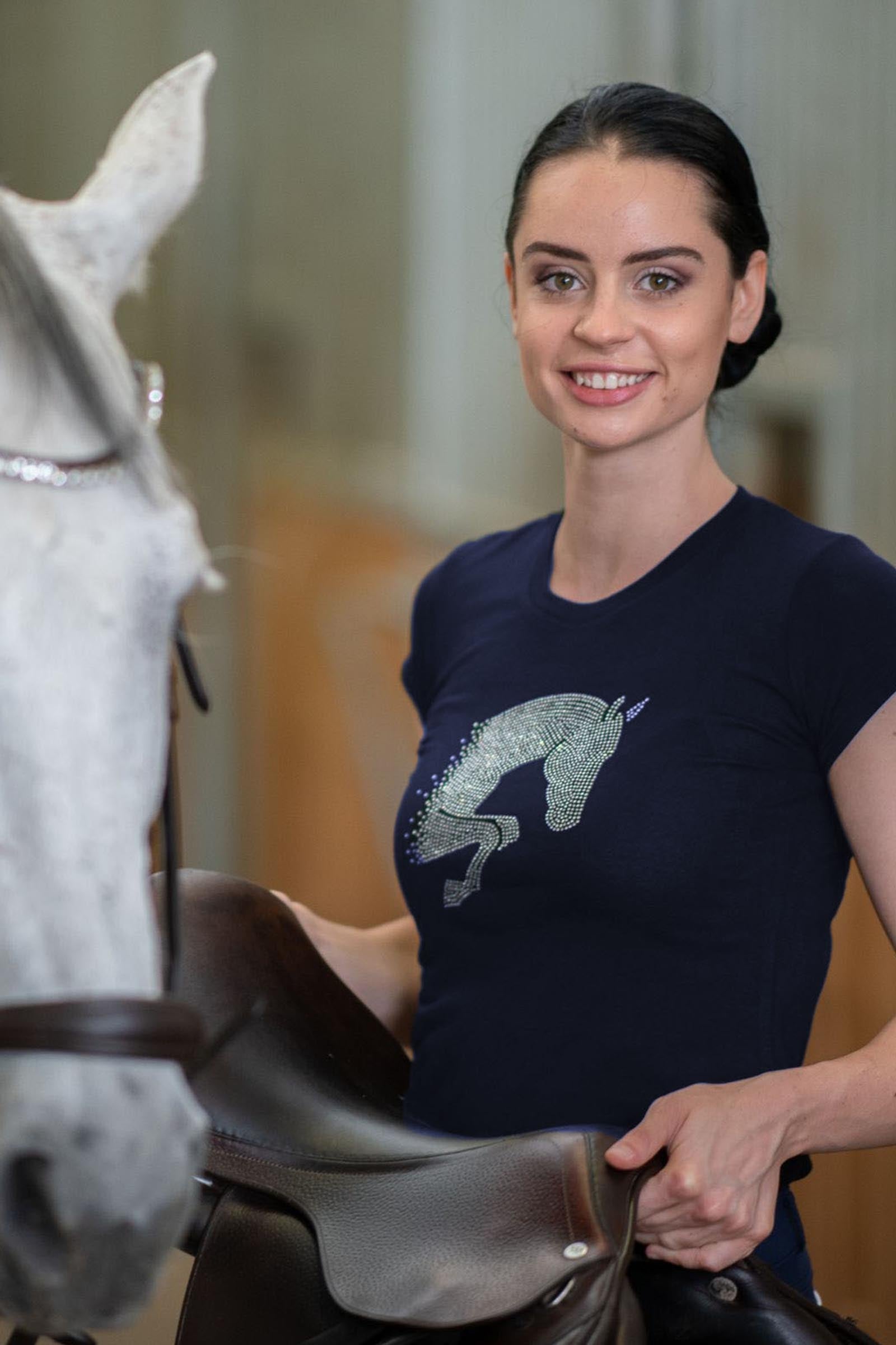 Lifestyle shot 1