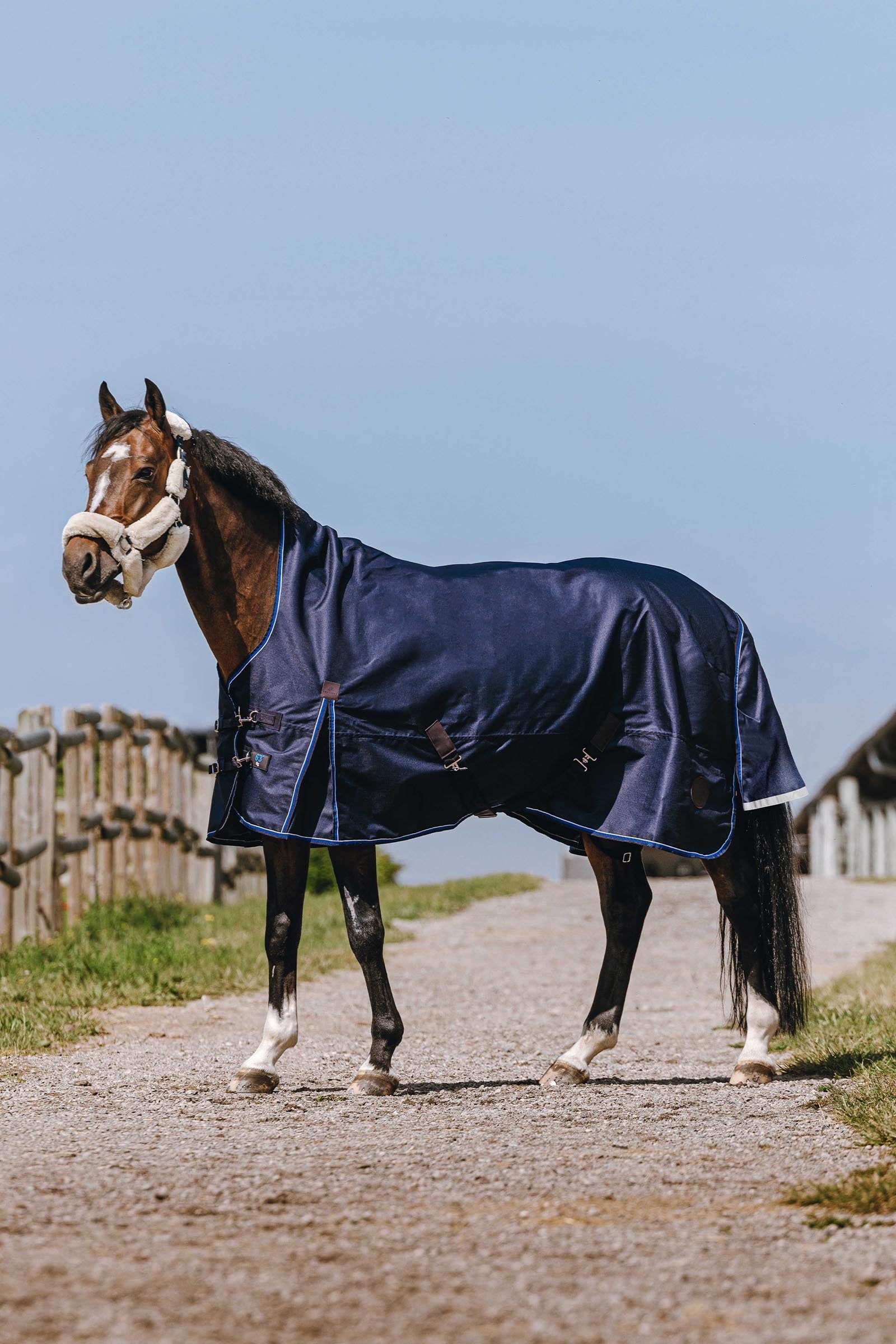 EQUITHÈME Classic 1200D deken met hoge hals, 0 g Paardendekens