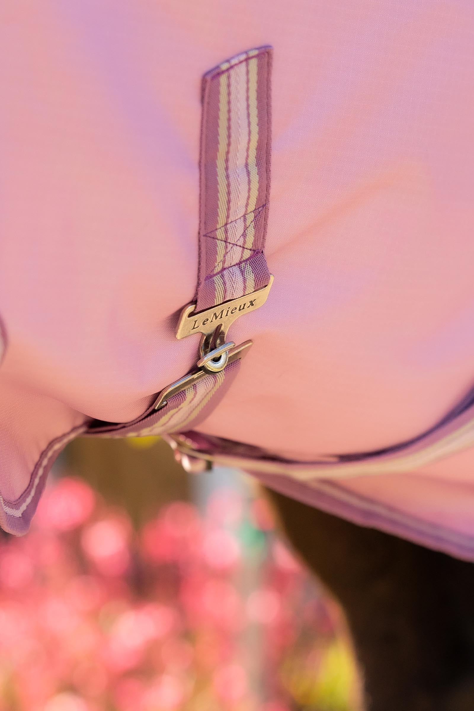 LeMieux Arika Ripstop Turnout Rug With Detachable Neck, 50g Horse Rugs