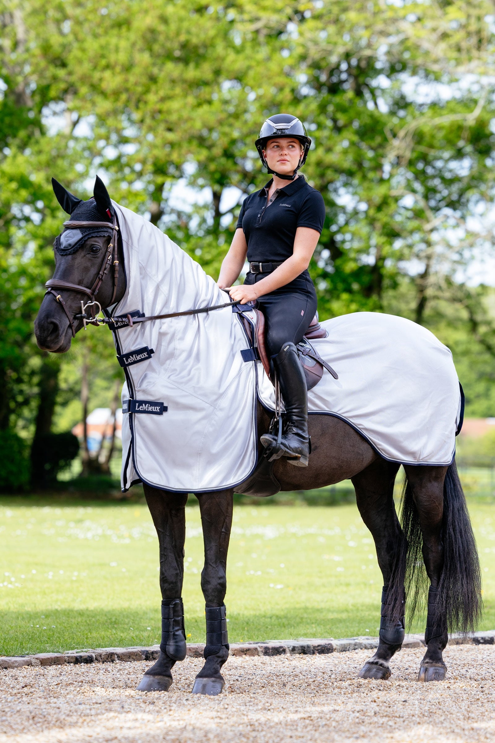 LeMieux Ride On vliegendeken voor training met afneembaar hals- en schouderdeel Paardendekens