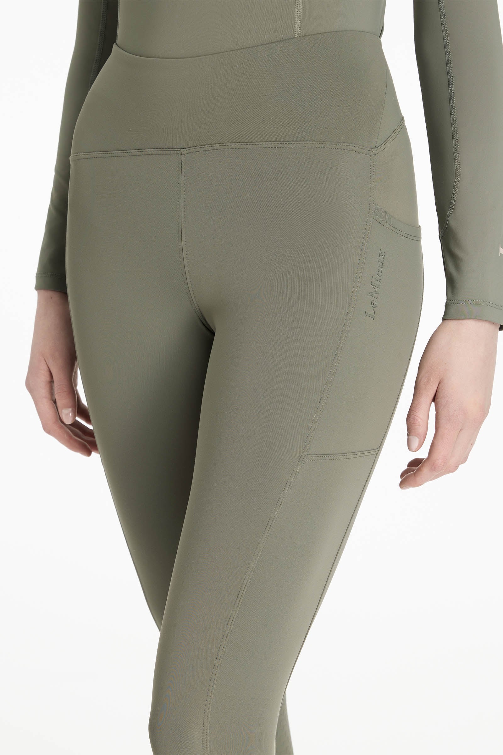 LeMieux Natalie Women´s Brushed Breeches With Full Grip Womens Breeches