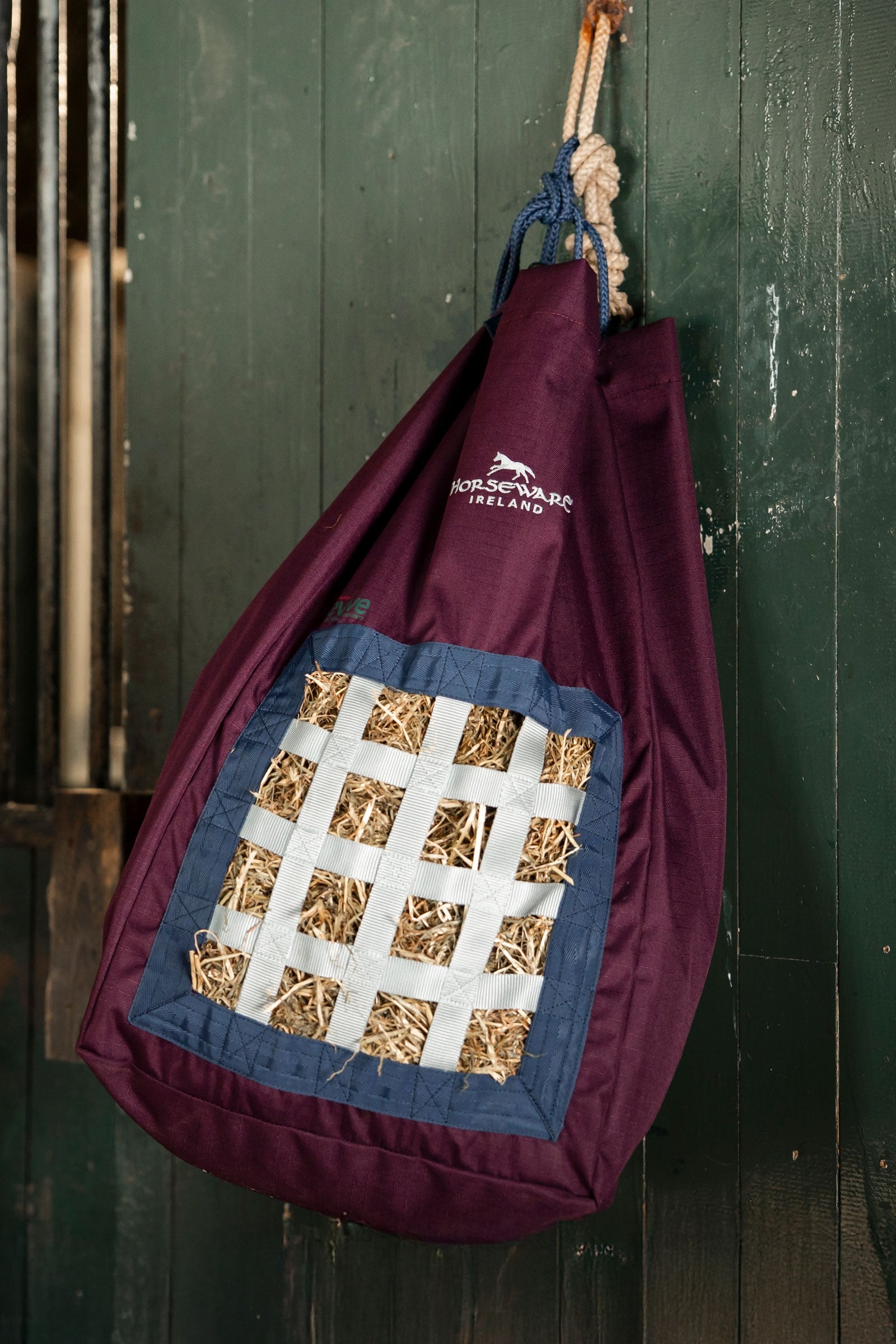 Horseware Revive hooizak Voederen & Drinken