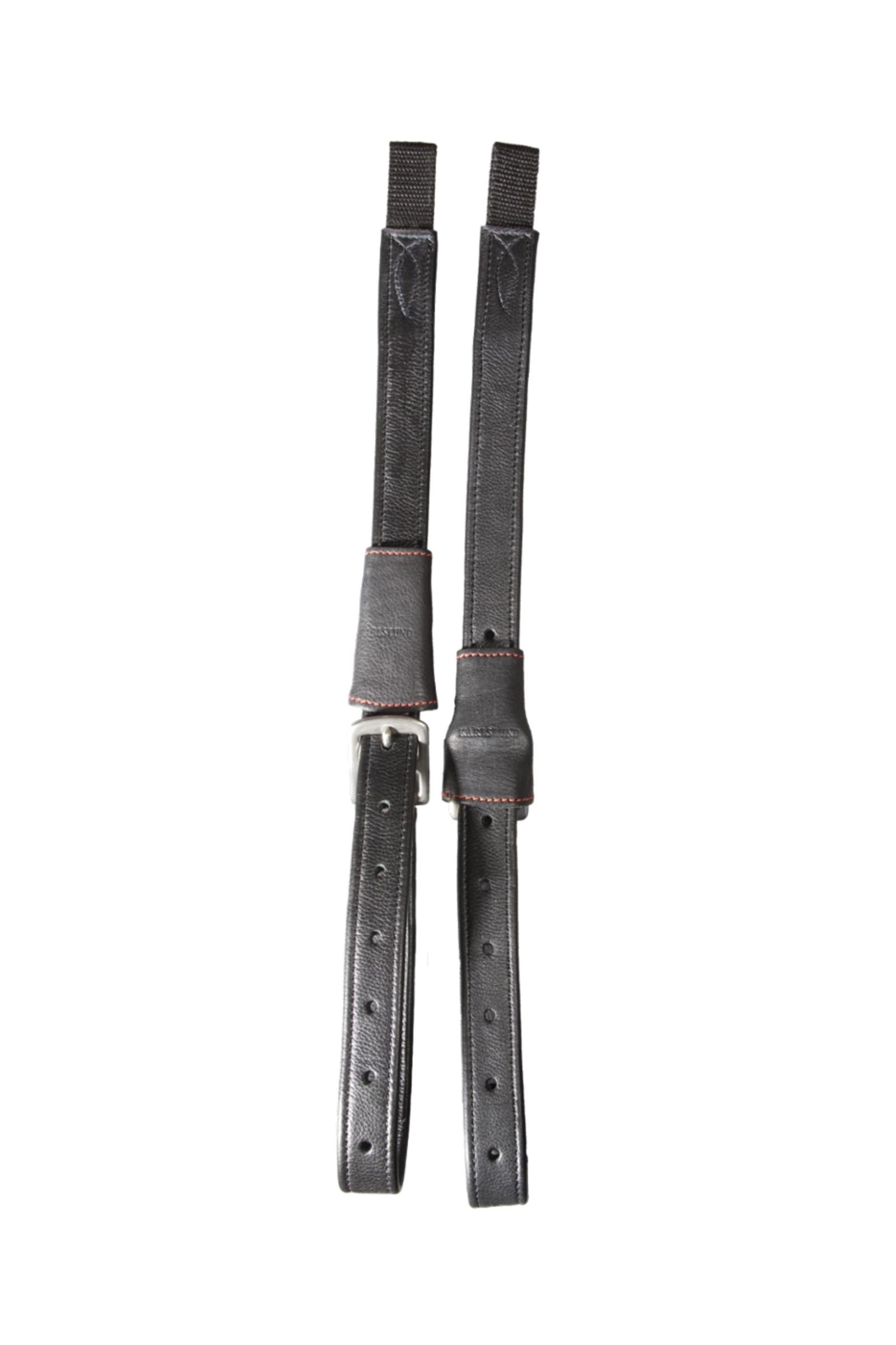 Karlslund Lóki Stirrup Leathers With Buckle Zadels & Singels