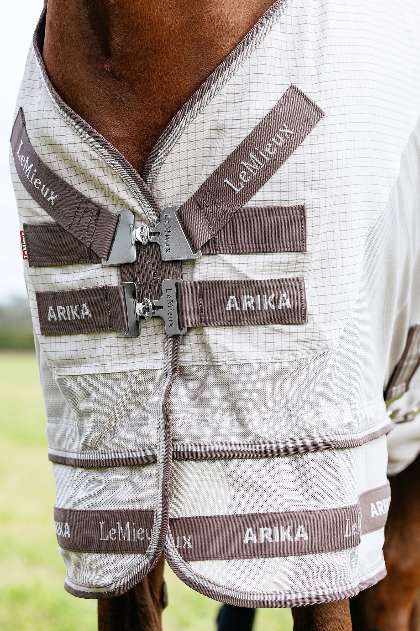 LeMieux Arika 450D Sunstopper Rug With Detachable Neck, 0g Horse Rugs