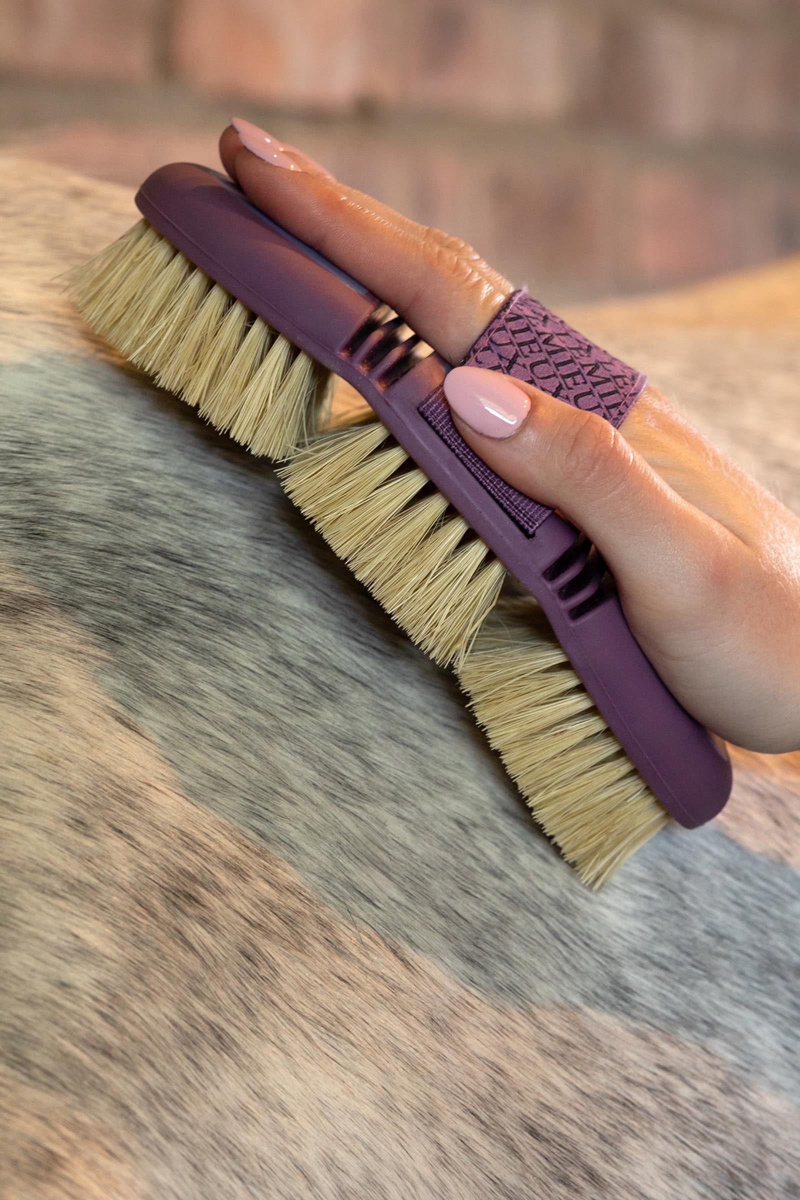 LeMieux Flexi Scrubbing Brush Horse Grooming Tools