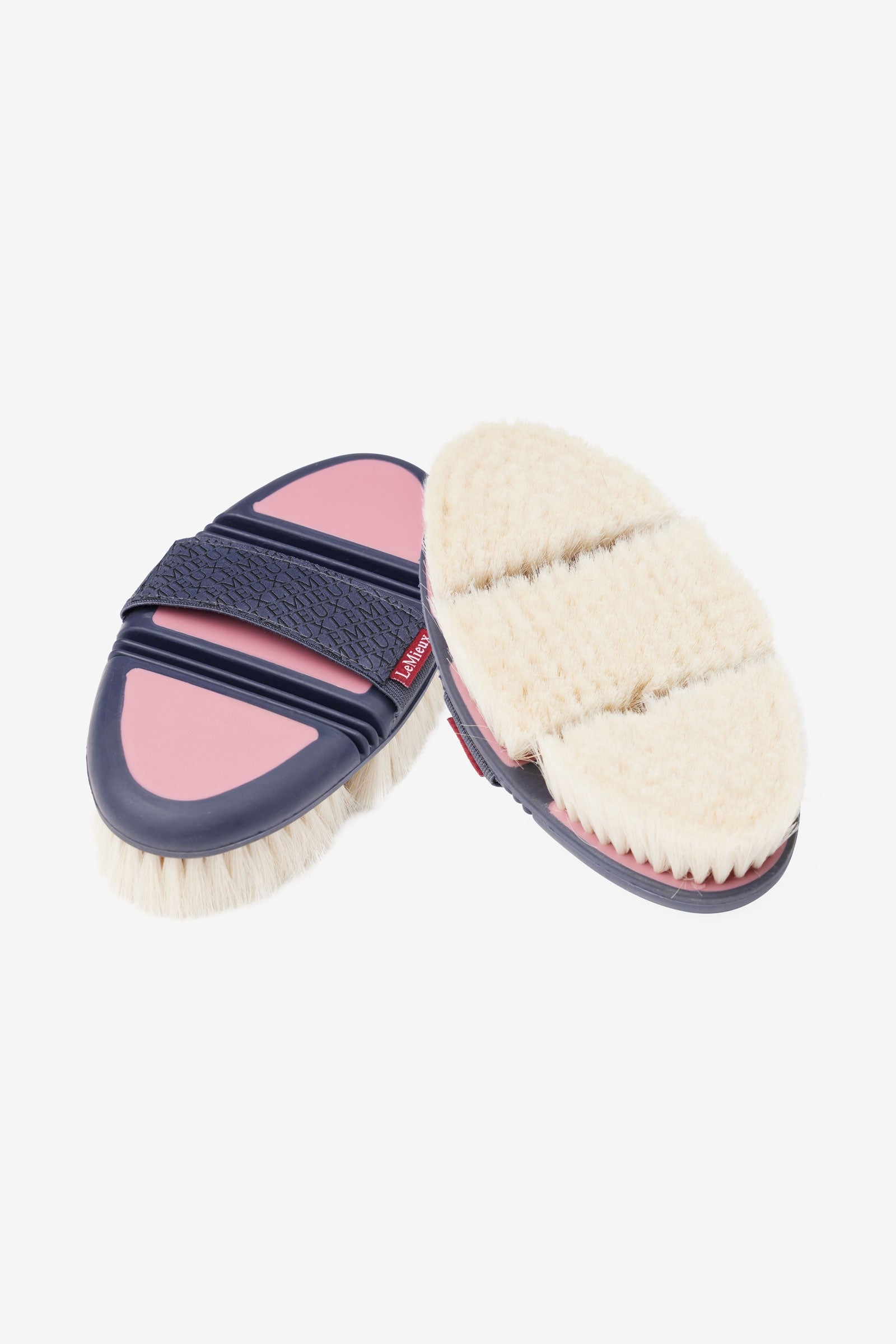 LeMieux Flexi lichaamsborstel met geitenhaar Poetsspullen