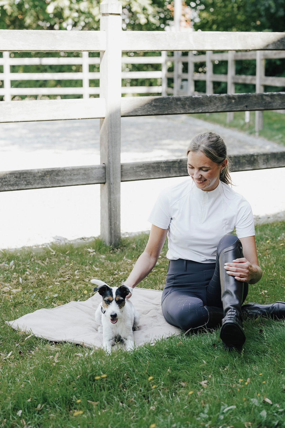 Eskadron Hunter x ESKADRON VOYAGE Travel Dog Mat Dog Accesories